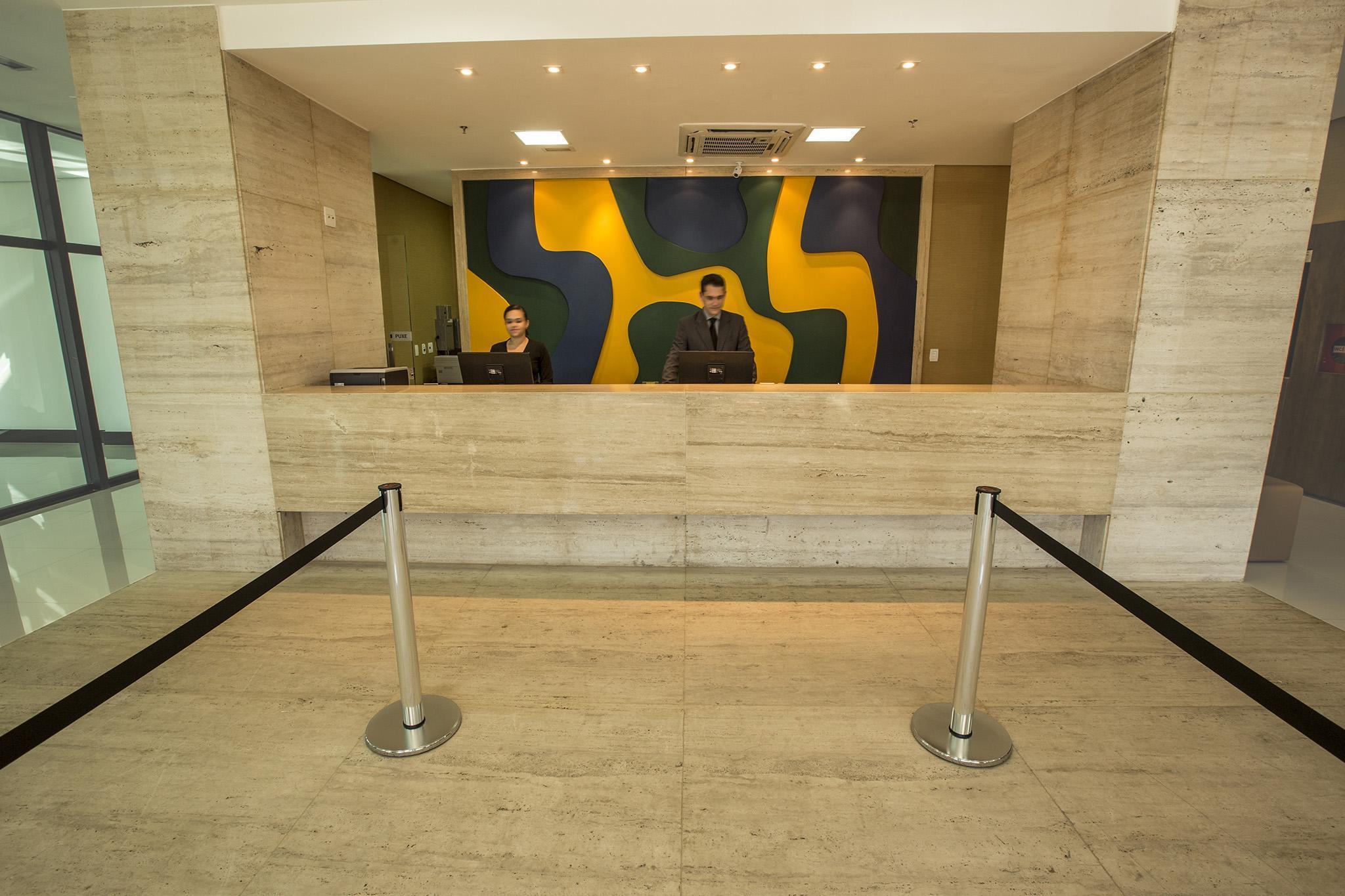 Athos Bulcão Hplus Executive Brasília Exterior foto